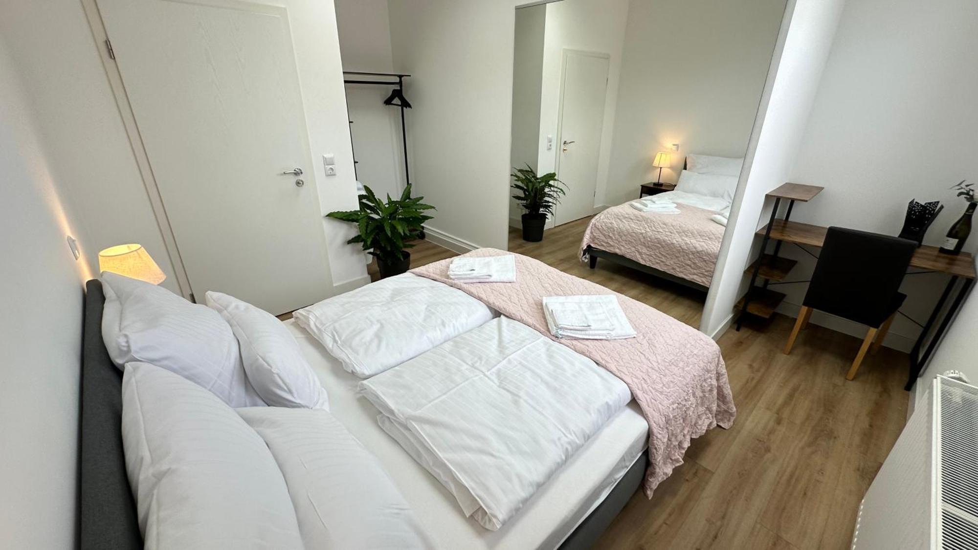 Das Loft - Sauna - 4 Schlafzimmer - 2 Baeder - Stadtmitte - 2 Parkplaetze Espira Exterior foto