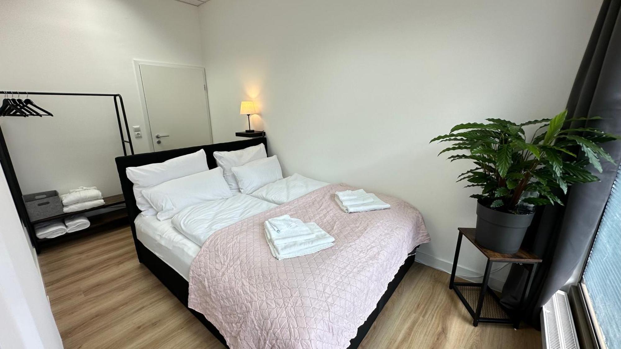 Das Loft - Sauna - 4 Schlafzimmer - 2 Baeder - Stadtmitte - 2 Parkplaetze Espira Exterior foto
